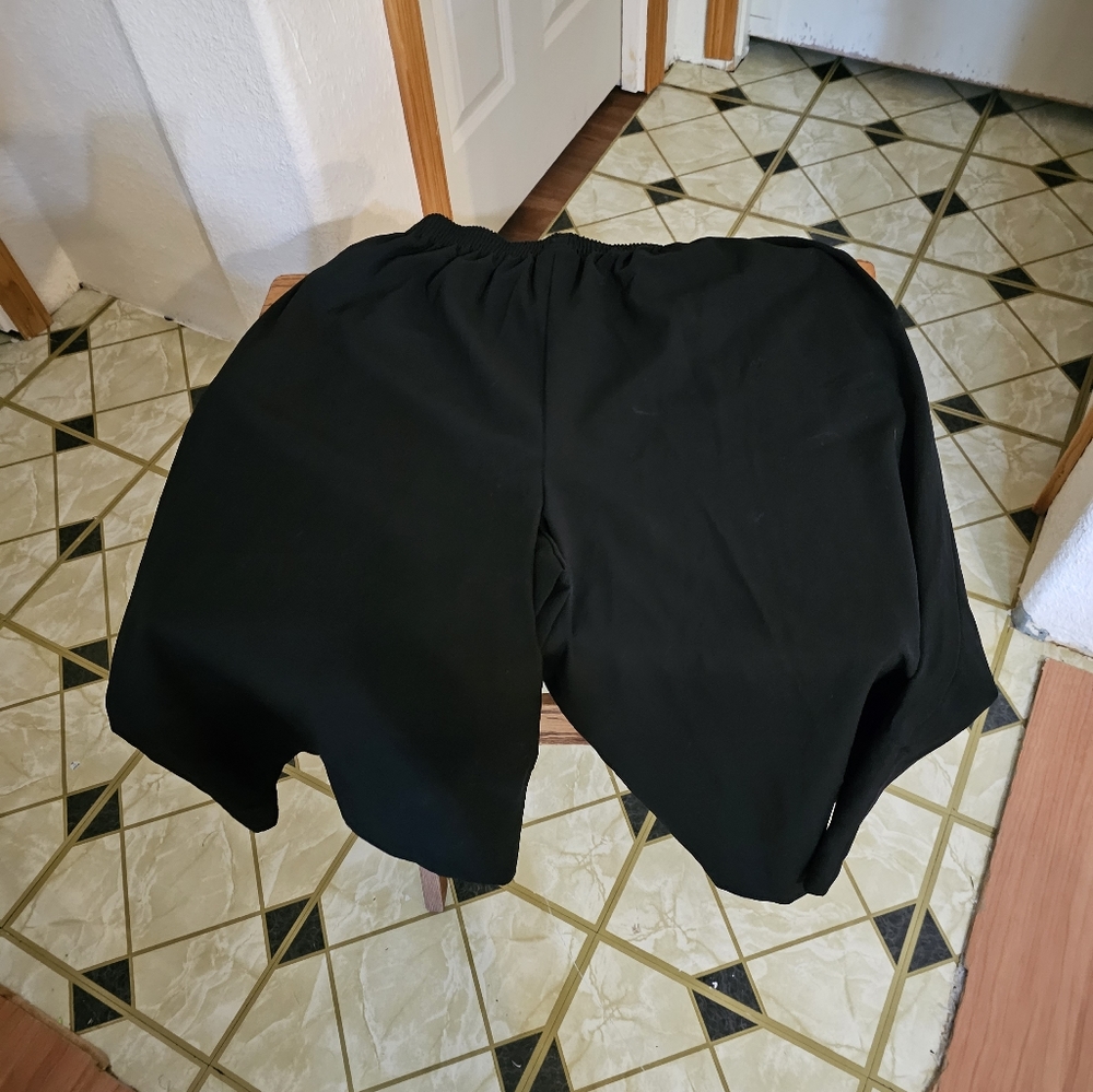 Jersey knit blair shorts black size 14ms
